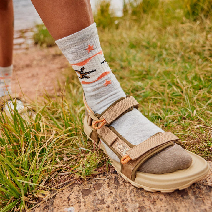 Smartwool Women's Hike Otter Float Crew Socks - Quest Outdoors