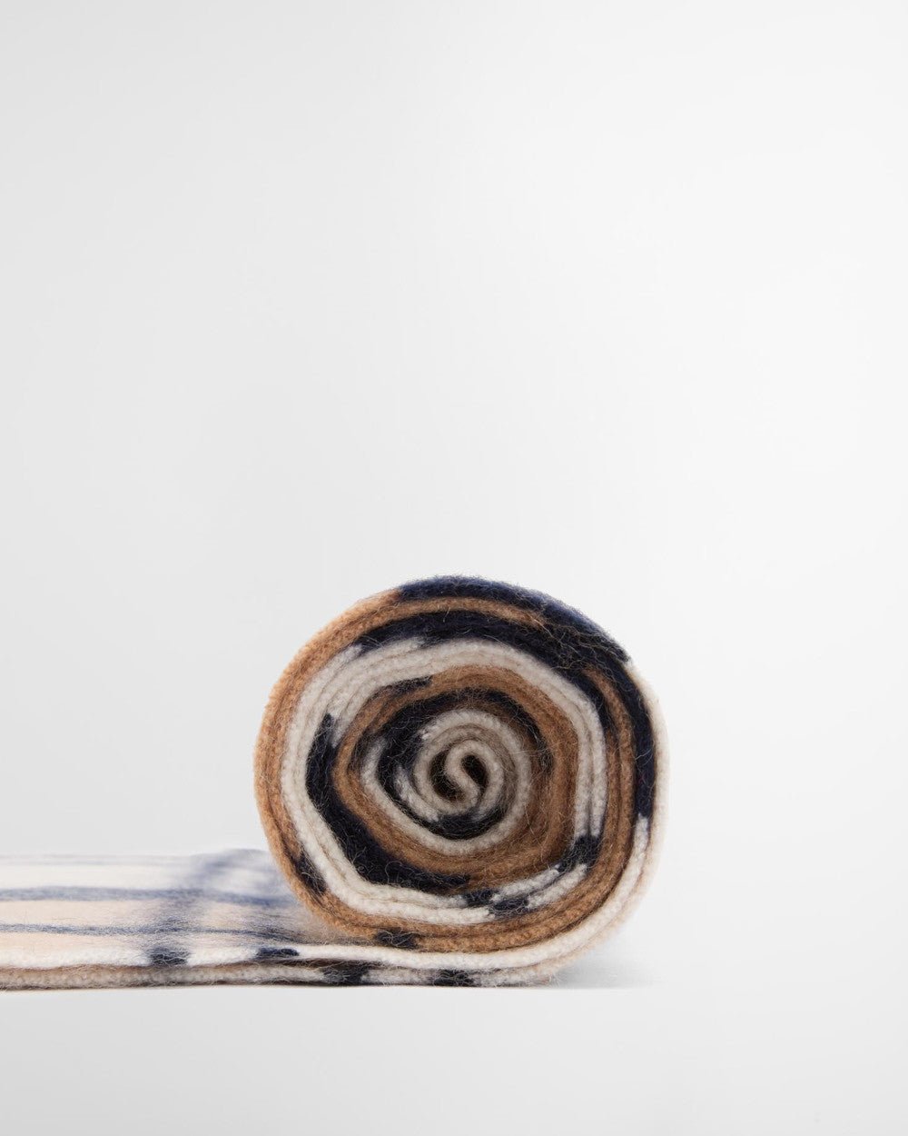 Tartan Cashmere Scarf - Quest Outdoors