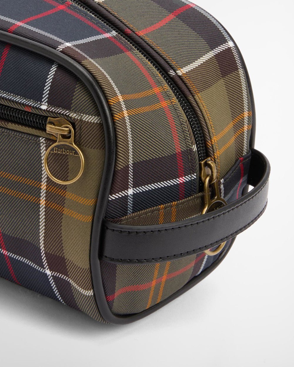 Tartan Washbag - Quest Outdoors