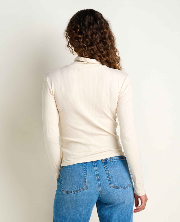 Toad&Co Women's Rosalie Turtleneck Tee - Quest Outdoors