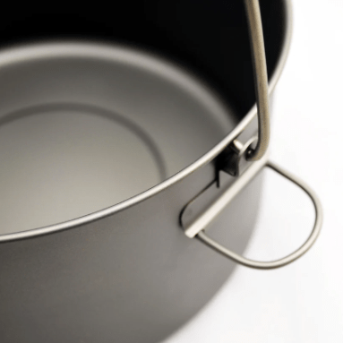 Toaks Titanium 2000ml Pot with Bail Handle - Quest Outdoors