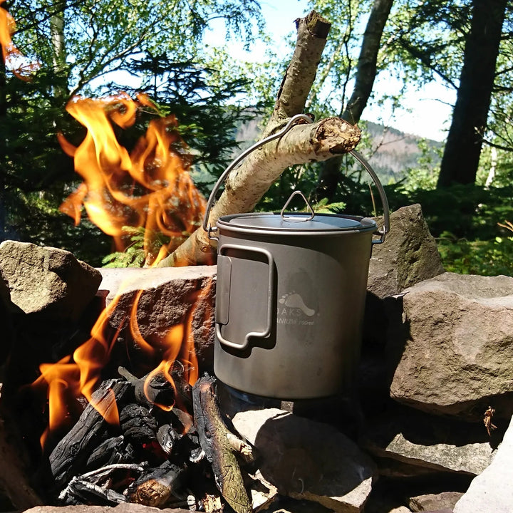 Toaks Titanium 750ml Pot With Bail Handle - Quest Outdoors