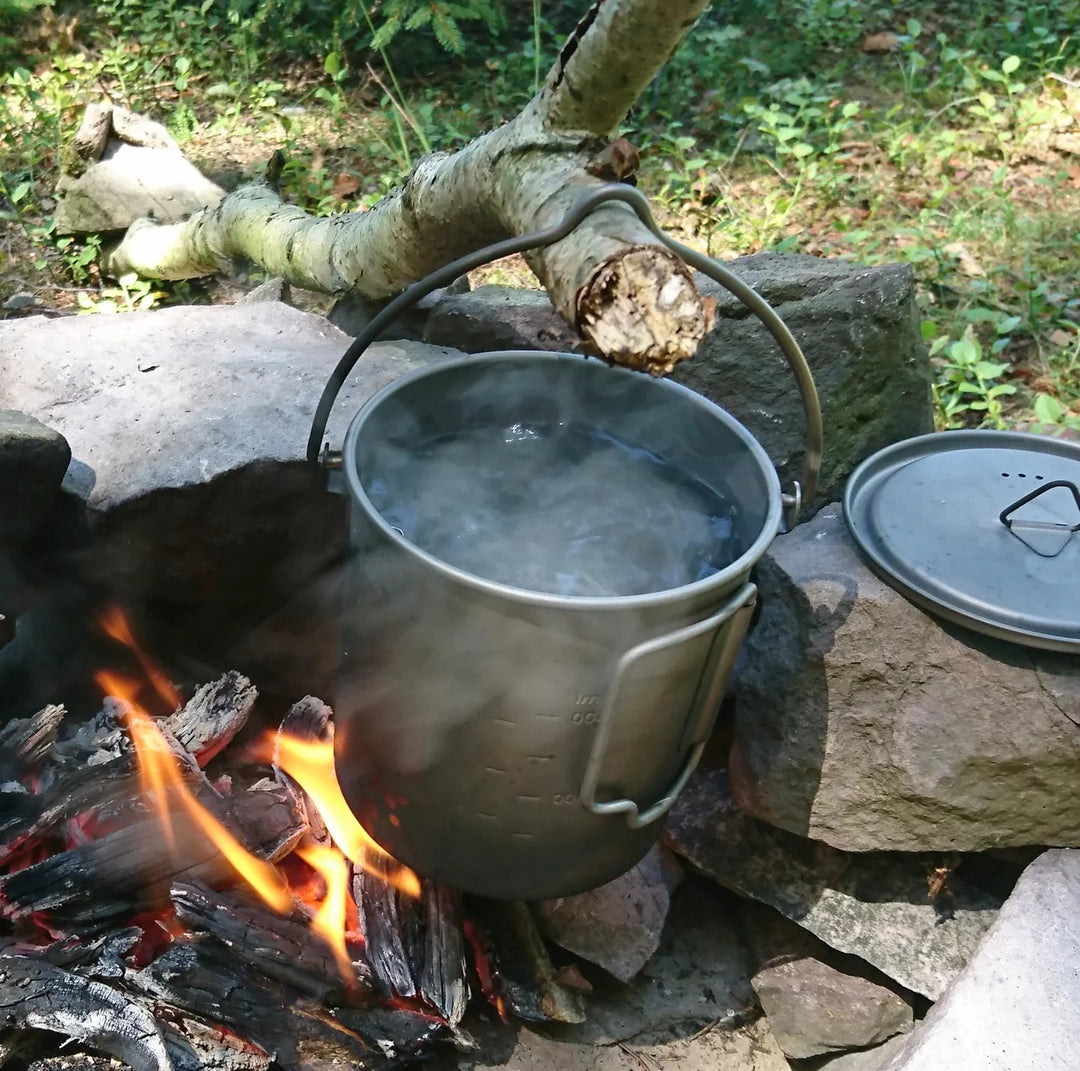 Toaks Titanium 750ml Pot With Bail Handle - Quest Outdoors