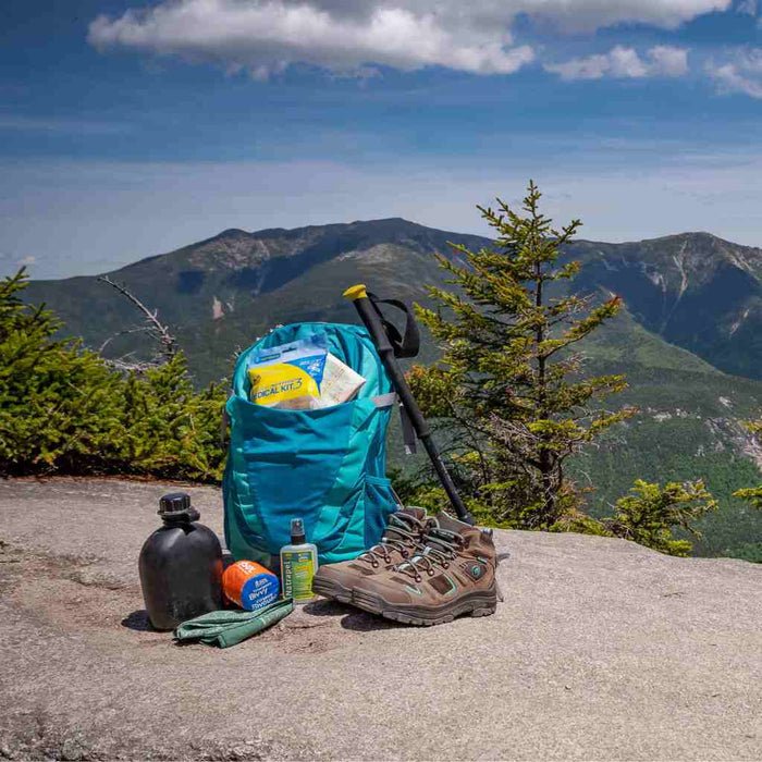 Ultralight/Watertight Medical Kit - .3 - Quest Outdoors
