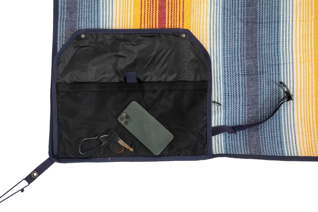 Victory Picnic Blanket XL - Quest Outdoors