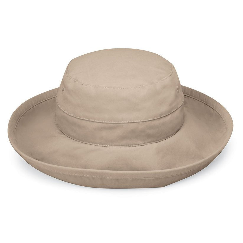 Wallaroo Women's Casual Traveler Microfiber - Quest Outdoors