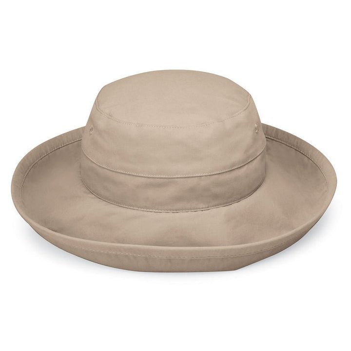 Wallaroo Women's Casual Traveler Microfiber - Quest Outdoors