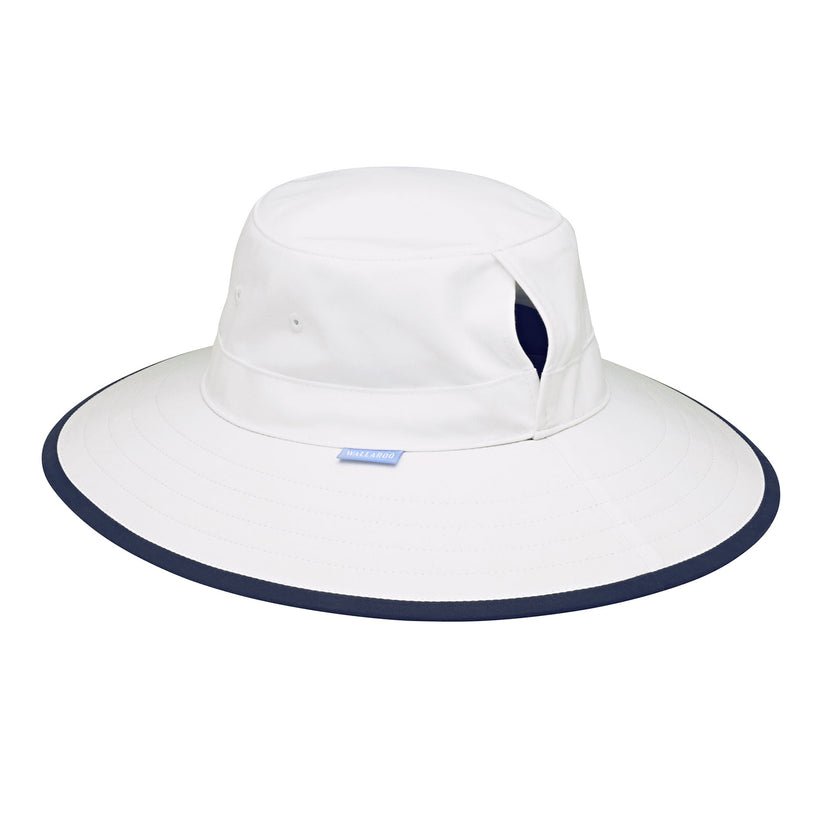 Wallaroo Women's Sanitas - Quest Outdoors