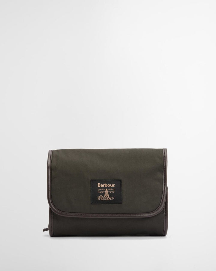 Waxed Hanging Washbag - Quest Outdoors