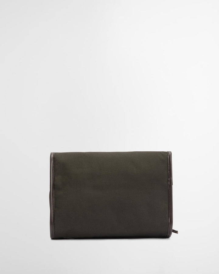 Waxed Hanging Washbag - Quest Outdoors