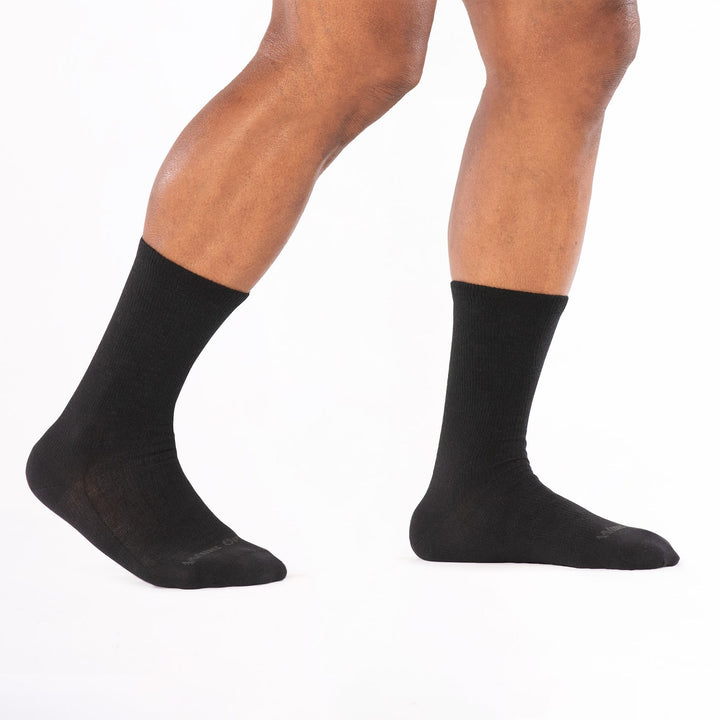 Wide Open Men's Solid Lightweight Crew Socks - Quest Outdoors