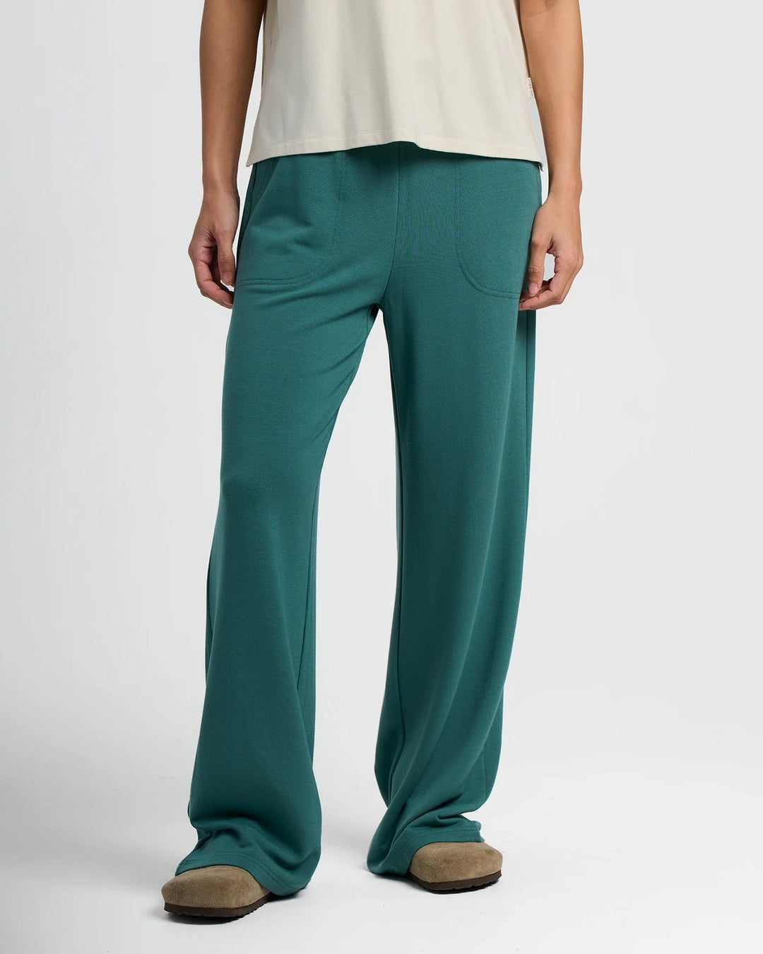 Women's Bamboo Lightweight Fleece Wide Leg Pant - Quest Outdoors
