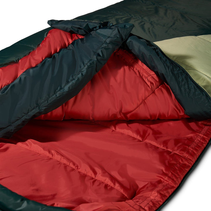 Women's Cosmic Synthetic 20 Degree Sleeping Bag - Quest Outdoors