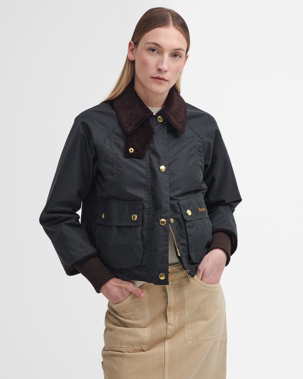 Women's Cropped Beadnell Waxed Jacket - Quest Outdoors