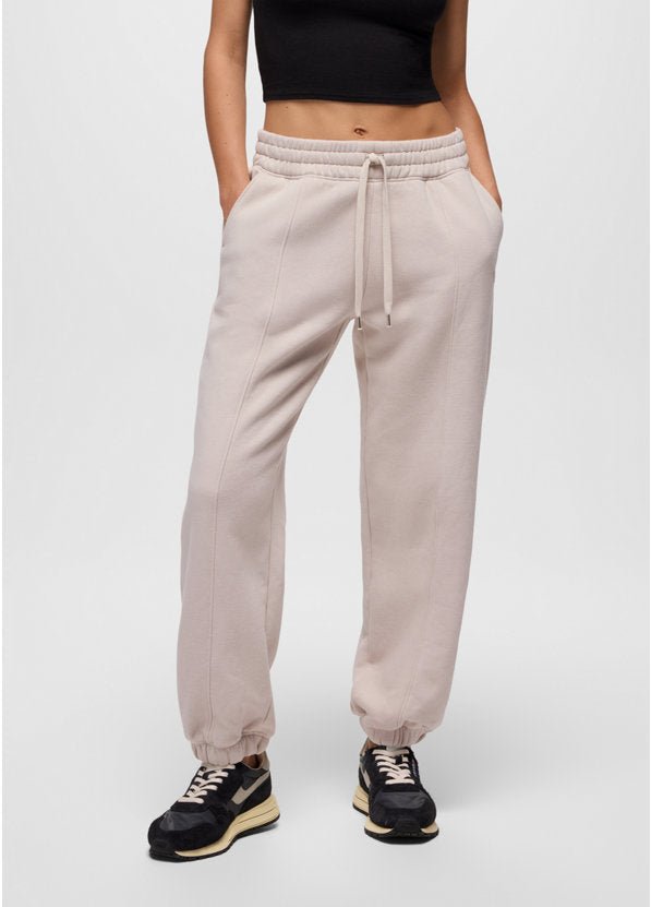 Women's DreamFleece Sweatpant - Quest Outdoors