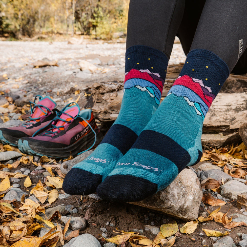 Women's Mirror Lake Micro Crew Midweight Hiking Socks - Quest Outdoors