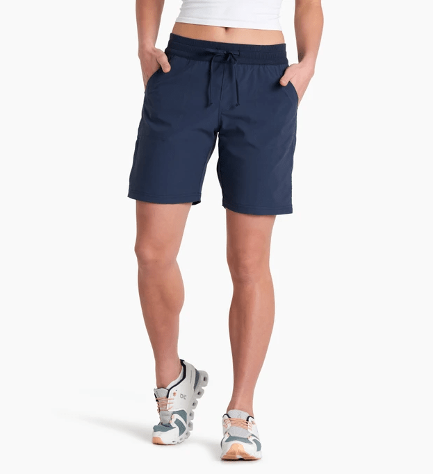 Women's Trekr Pull On Short 8" - Quest Outdoors